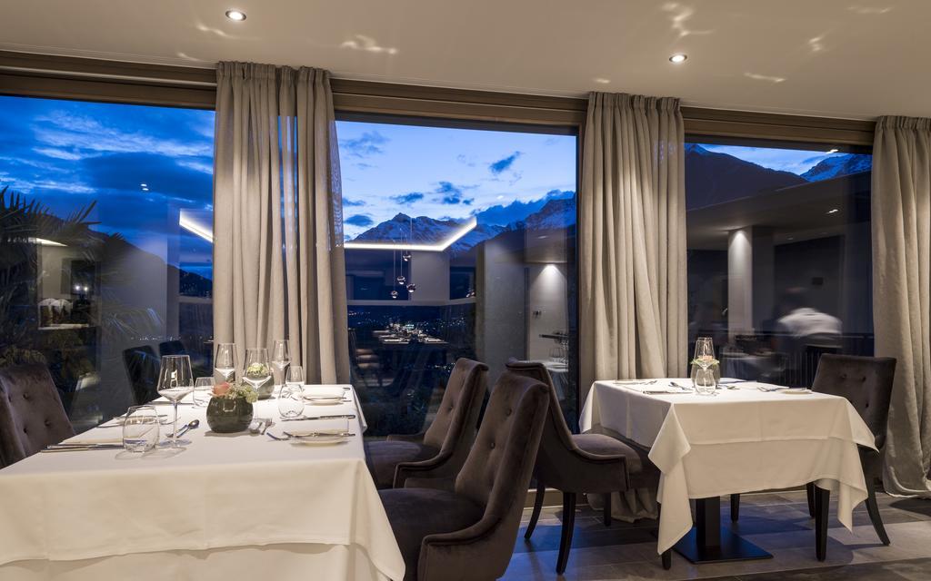 Aparthotel Hotel - Appartements Schmied Hans Schenna